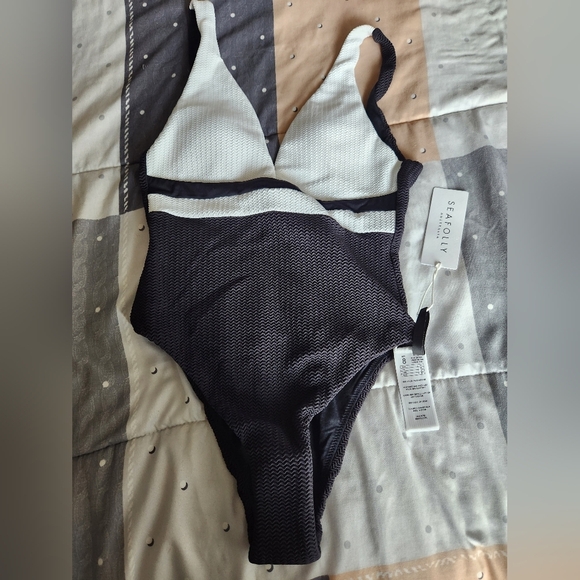 Seafolly Australia Slice Of Splice Deep V Neck One Piece Size US 4 NWT - Picture 5 of 13